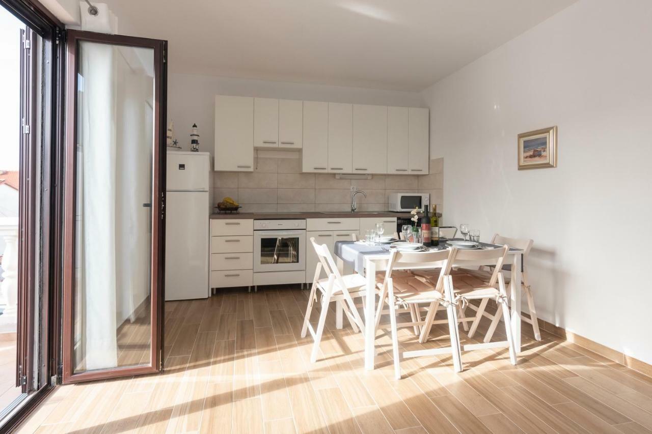 Apartman Lipotica Diklo Zadar Exterior photo